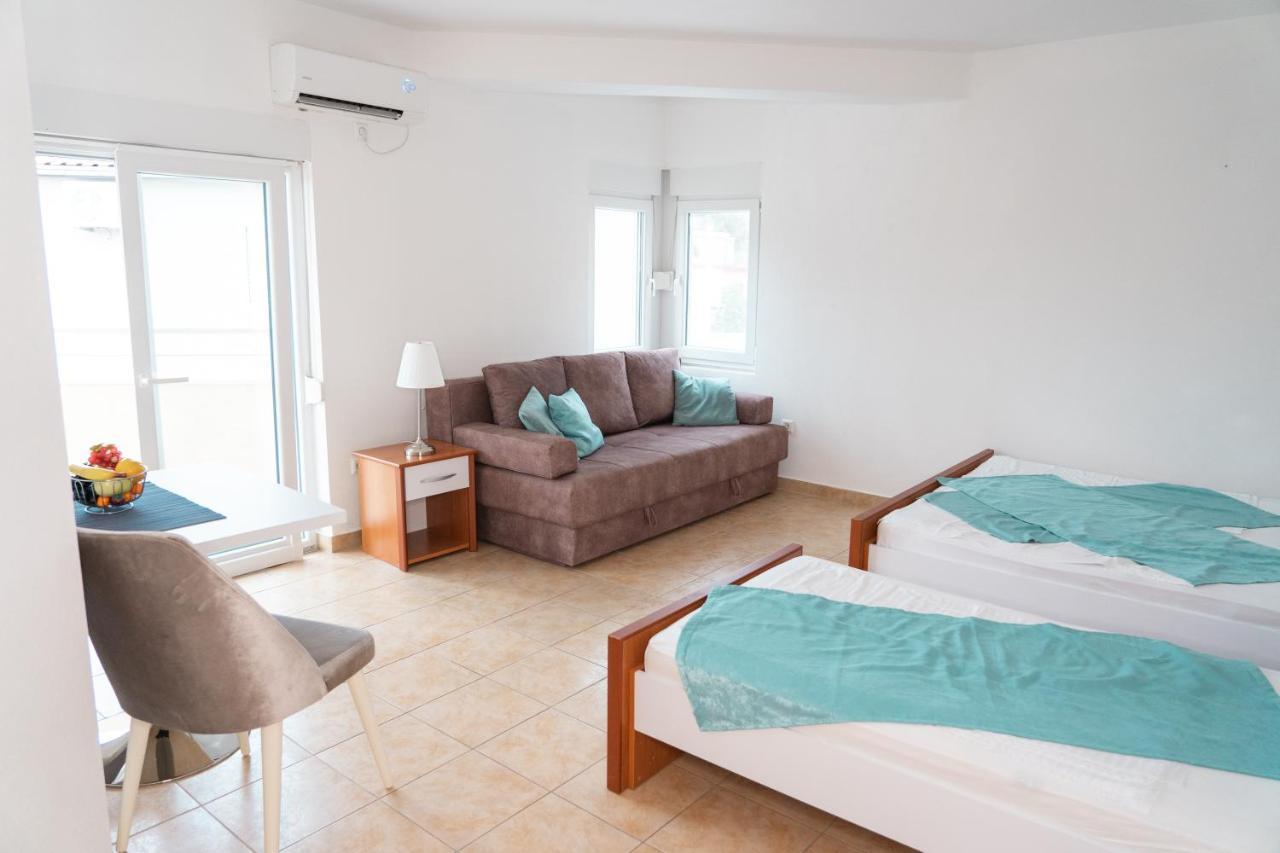 Apartments Sejla Ulcinj Esterno foto