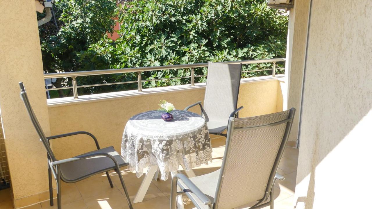 Apartments Sejla Ulcinj Esterno foto